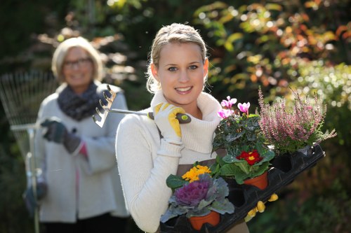 Reporting concerns about modern slavery in gardening operations